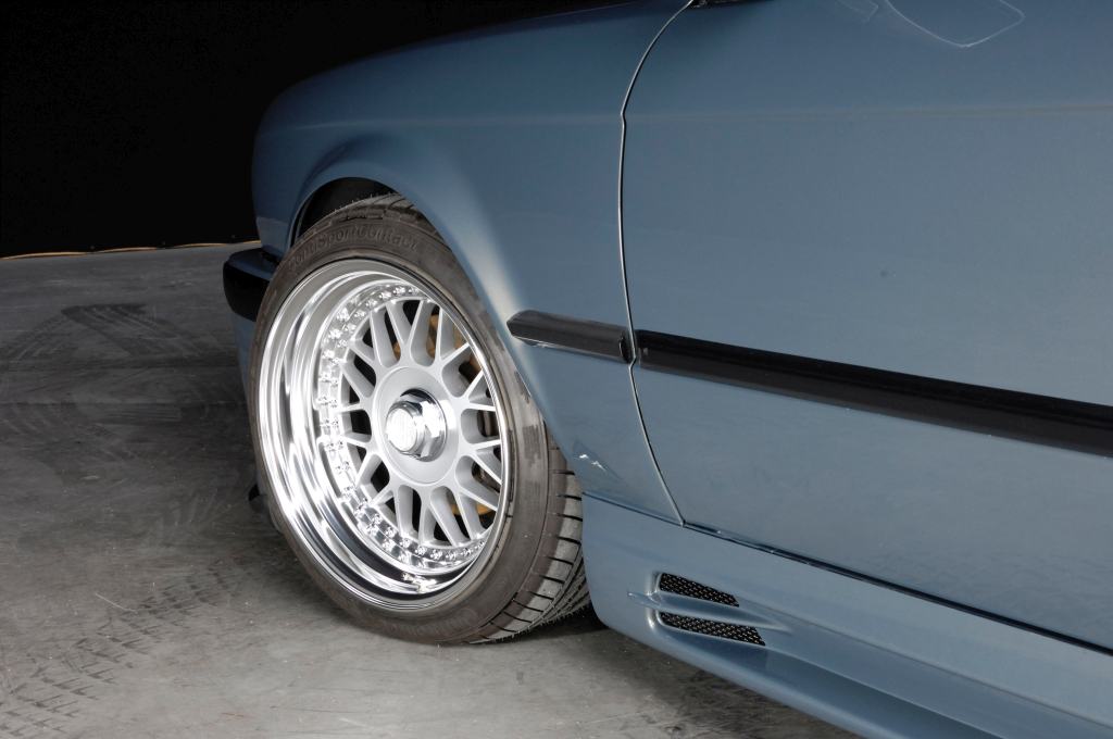 /images/gallery/BMW 3er E30